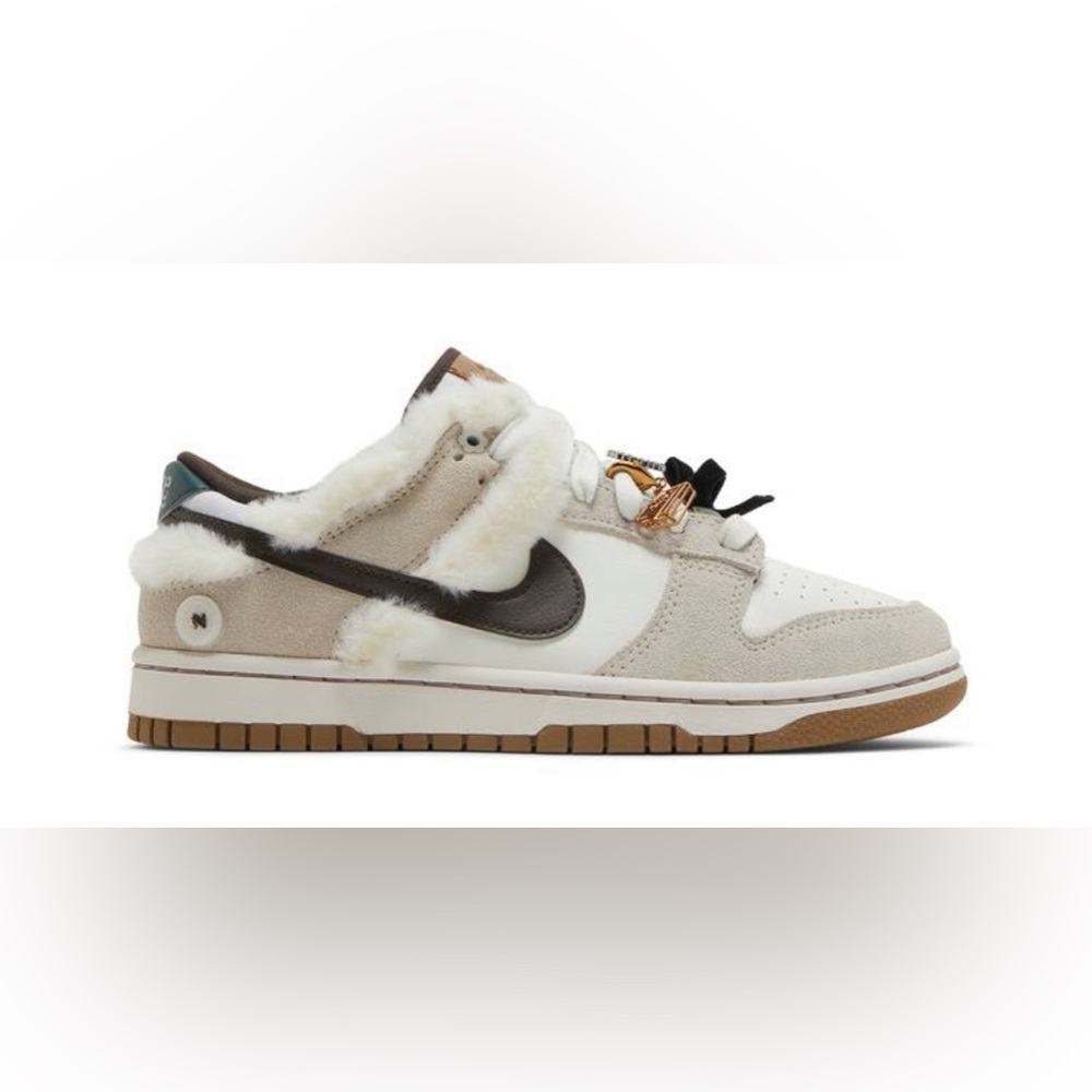 Women’s low dunk mink with jewels